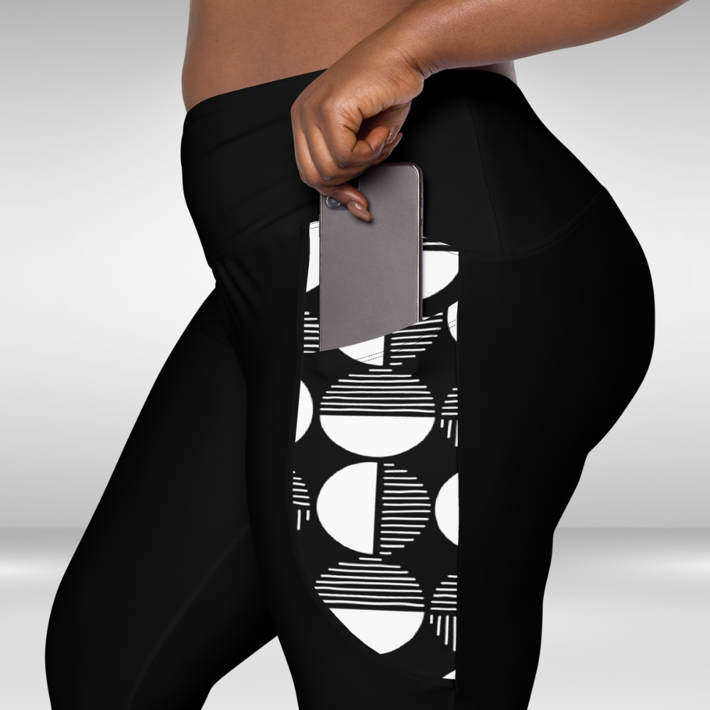 Women Legging With Pockets - Black Geometric Print
