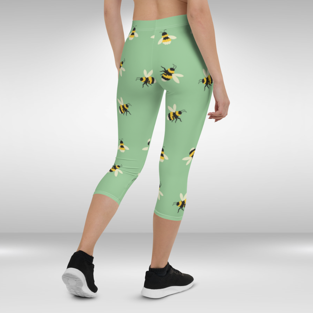 Women Gym Capri Legging - Green Busy Bee Print